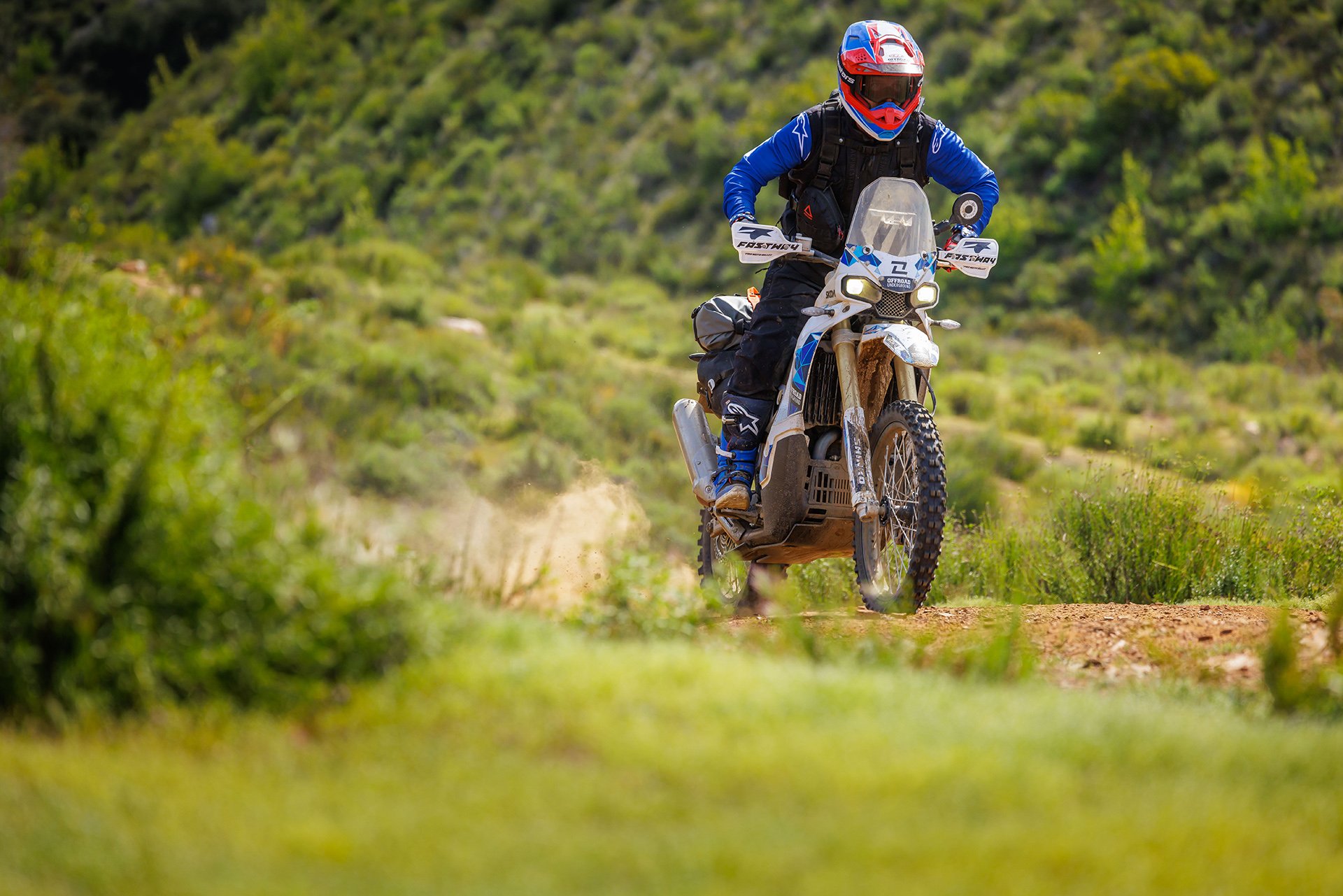 Kove 450 RALLY FACTORY en acción
